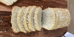 وصفة خبز كيتو بالسمسم (خبز منخفض الكربوهيدرات)