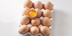 عدد السعرات الحرارية في البيض والفرق بين البيض البني والأبيض