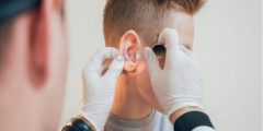 علاج انسداد الأذن ونصائح للحفاظ على صحة الأذن والسمع