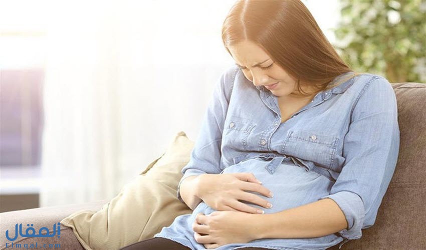 آلام الحوض أثناء الحمل في الشهر الأول 3 أنوع ما هي؟ أسباب وكيفية علاج