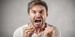 احذر الغضب يقصر العمر؛ أضرار الغضب والعصبية الزائدة على الجسم